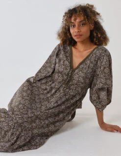 Crochet Bust Kimono Sleeve Dress 9 Crochet Bust Kimono Sleeve Dress -Moda Ulla Shop BV233883 KHAKI 50