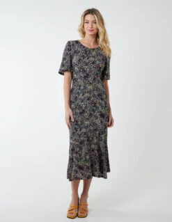 Angel Sleeve Tiered Midi Dress -Moda Ulla Shop NL233823 BLACK 3575