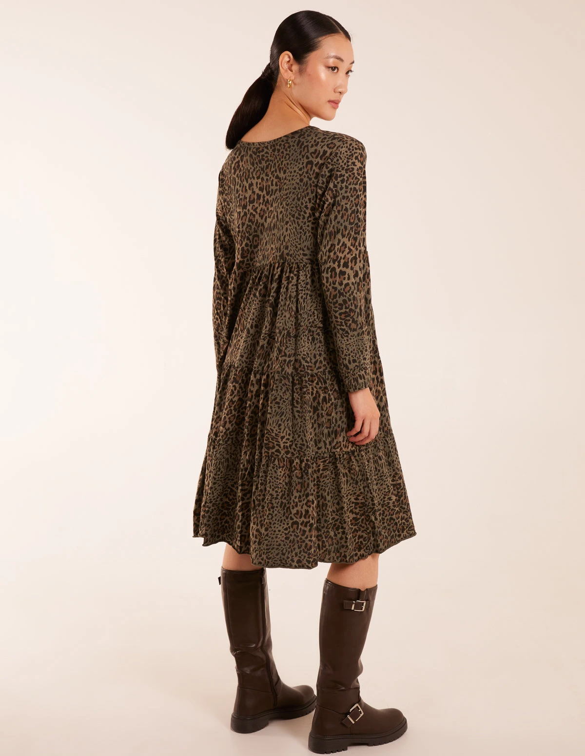 Tiered Leopard Roll Sleeve Smock Dress 6 Tiered Leopard Roll Sleeve Smock Dress - Image 4