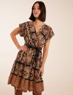Tiered Crossover Printed Dress 8 Tiered Crossover Printed Dress -Moda Ulla Shop bv3034 black pattern24695