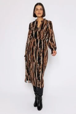 Midi Dress In Animal Print -Moda Ulla Shop carraig donn 23aw printed midi dress 200112