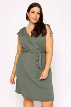 Vero Moda Curve Curve - Aila Dress In Khaki 10 Vero Moda Curve Curve - Aila Dress In Khaki -Moda Ulla Shop carraig donn curve aila dress in khaki 174426
