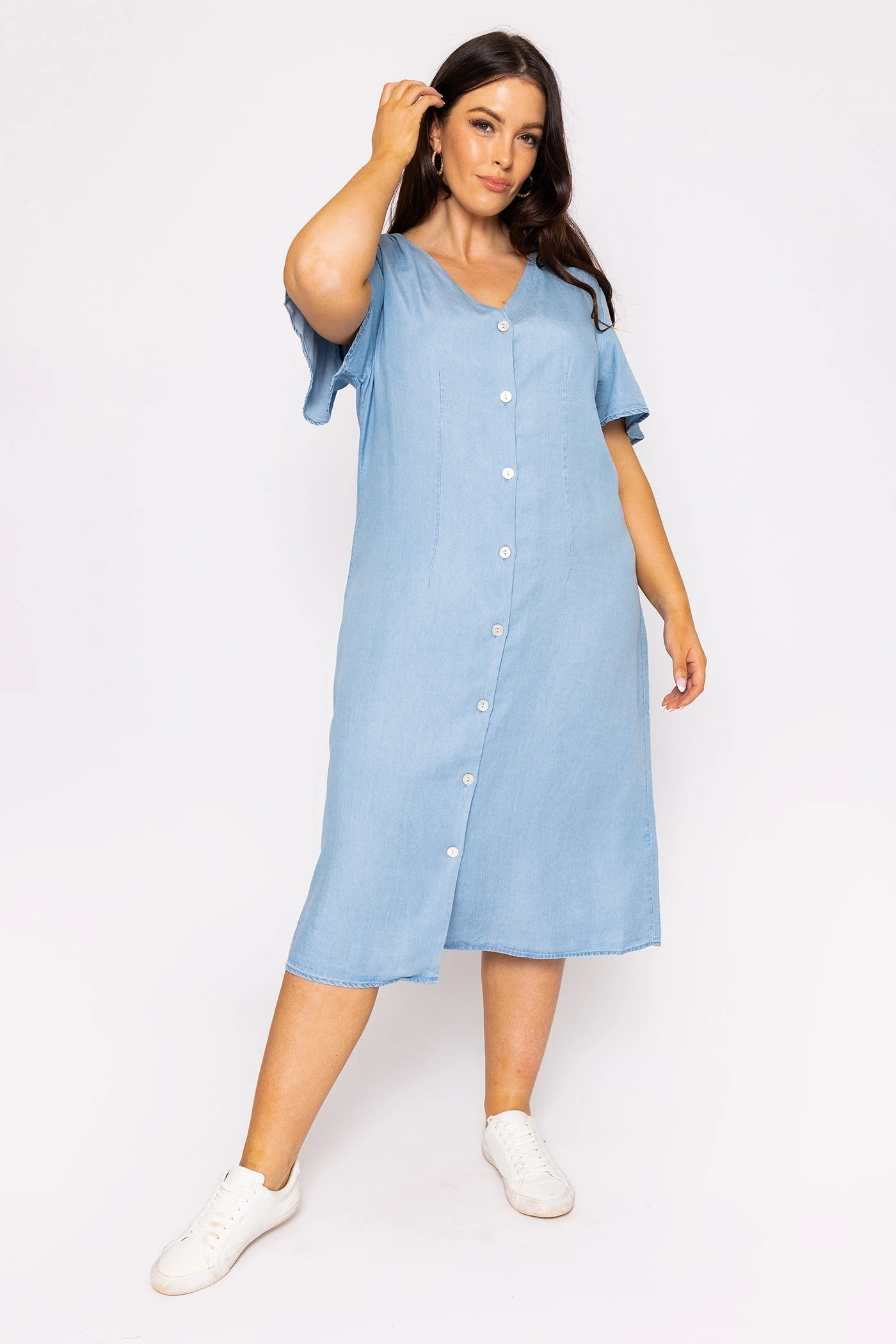 Vero Moda Curve Curve - Liliana Dress In Light Blue Denim 5 Vero Moda Curve Curve - Liliana Dress In Light Blue Denim - Image 3