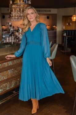Eleanor Midi Dress In Teal -Moda Ulla Shop carraig donn eleanor midi dress in teal 841474