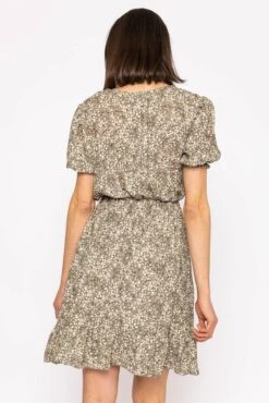 Kimberley Short Dress In Khaki Floral Print -Moda Ulla Shop carraig donn kimberley short dress in khaki floral print 950086