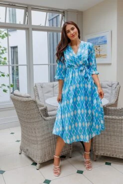 V Neck Belted Midi Dress In Aqua