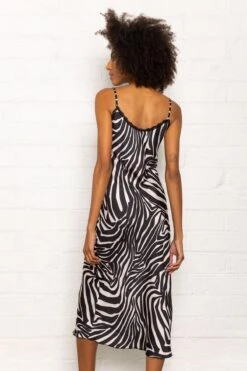 Valentina Midi Dress In Zebra Print 26 Valentina Midi Dress In Zebra Print -Moda Ulla Shop carraig donn valentina midi dress in zebra print 741426