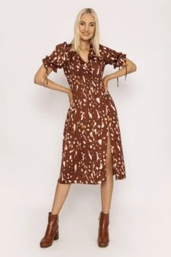 Moda Ulla Shop 30 Little Mistress Wrap Midi Dress In Brown